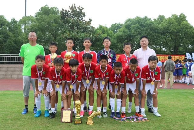北青：国足要抢排名积分 对新加坡武磊首发可能性不大